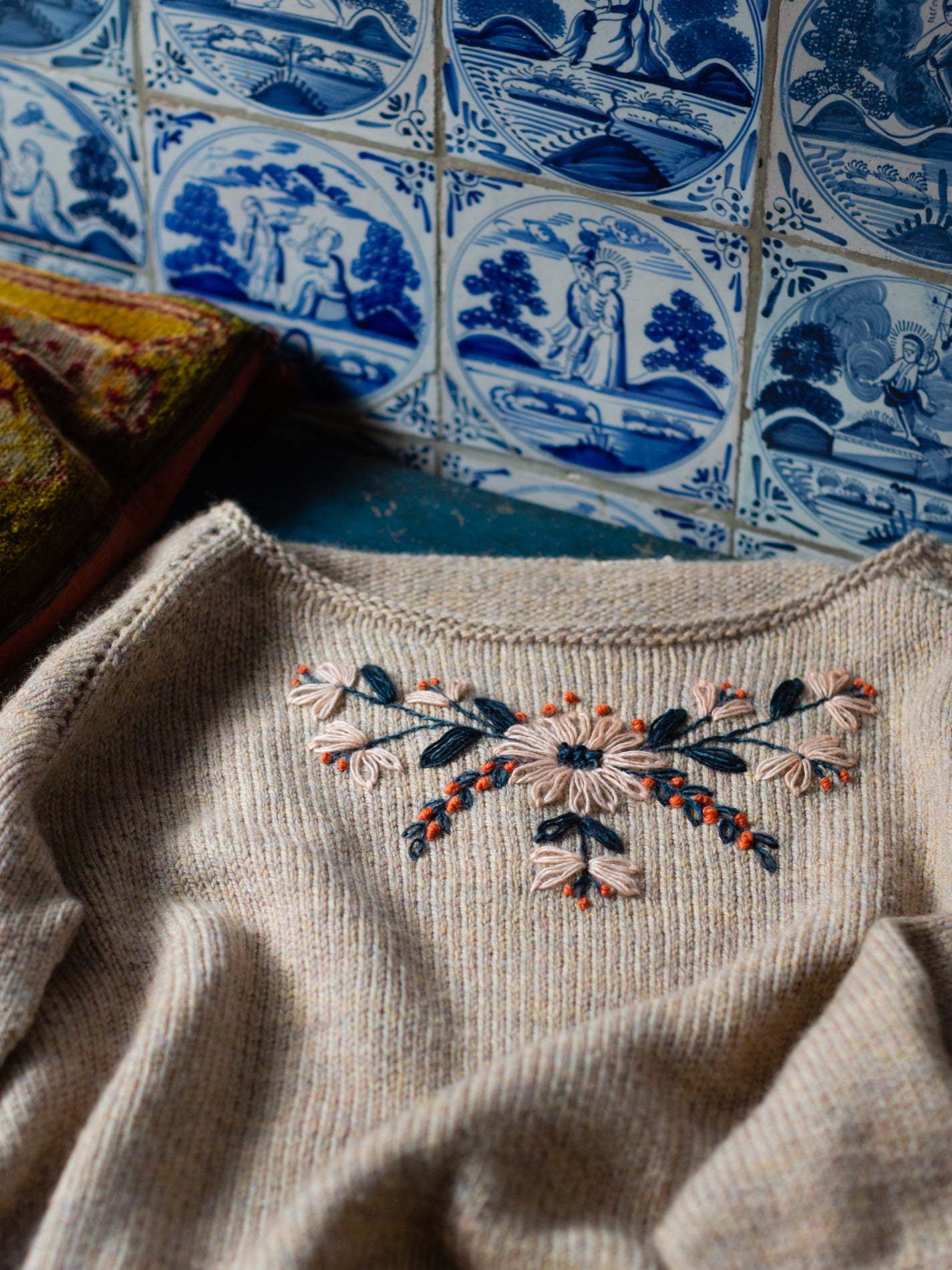 Laine  Embroidery on Knits by Judit Gummlich