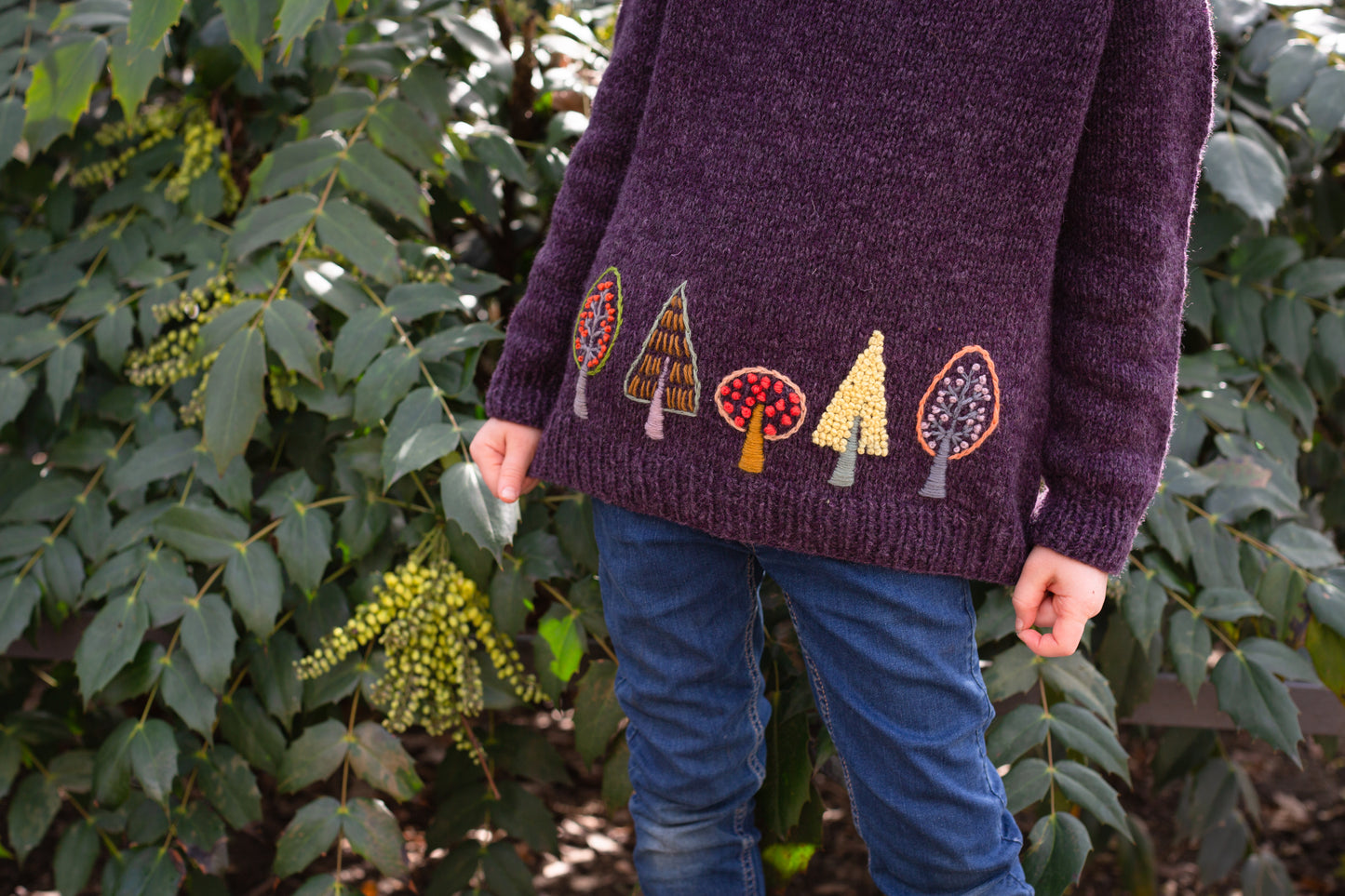 Laine  Embroidery on Knits by Judit Gummlich