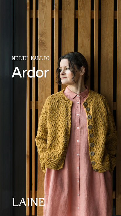 Entwined: Cables, Lace and Knitted Textures